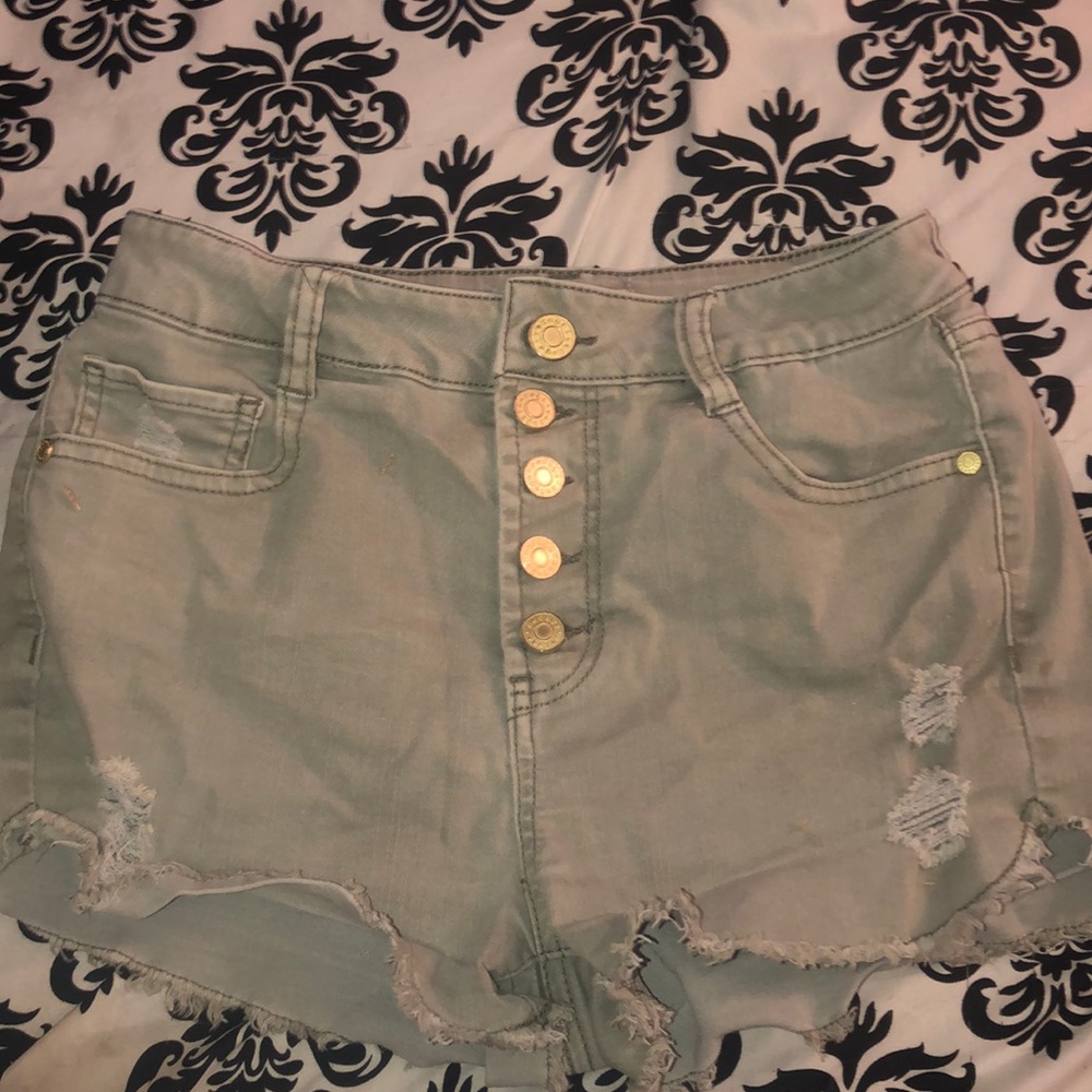 Distressed high waisted shorts